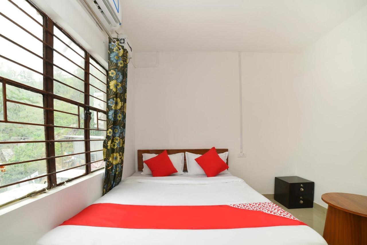 Oyo 40893 Hotel Lotus Guwahati Ngoại thất bức ảnh