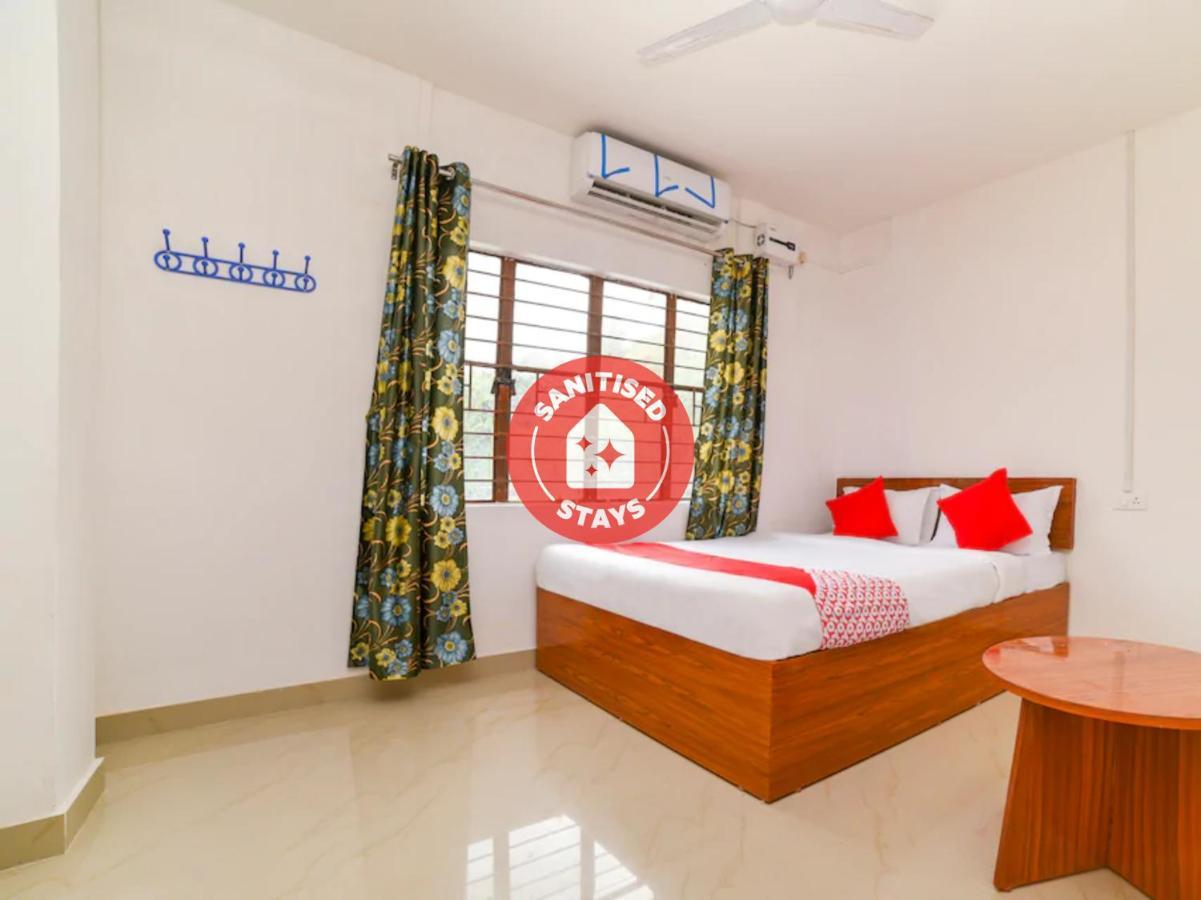 Oyo 40893 Hotel Lotus Guwahati Ngoại thất bức ảnh